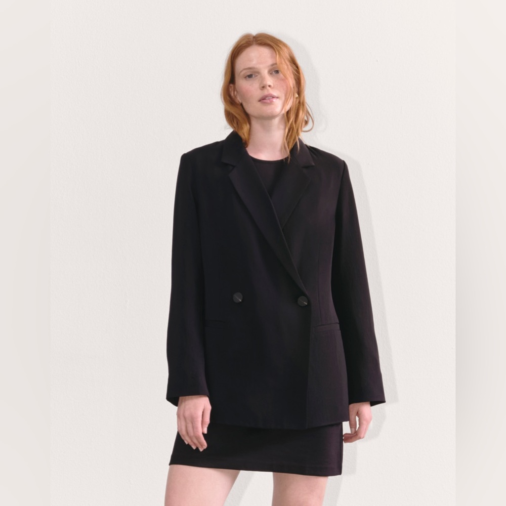 NWT Everlane The Drapey Blazer